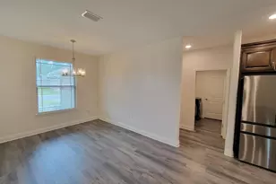 5221 Gaineswood Dr, Milton, FL 32583 - Photo 4