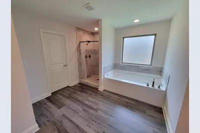 5221 Gaineswood Drive, Milton, FL 32583 - Photo 18