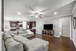 2136 Nina St, Navarre, FL 32566 - Photo 12