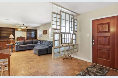 402 Navarre Street, Gulf Breeze, FL 32563 - Photo 8