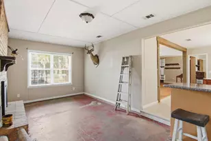 402 Navarre St, Gulf Breeze, FL 32563 - Photo 16