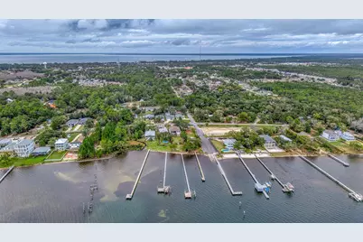 5292 Soundside Drive, Gulf Breeze, FL 32563 - Photo 46