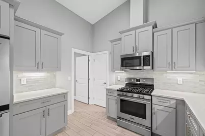 5292 Soundside Drive, Gulf Breeze, FL 32563 - Photo 12