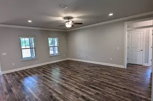 8934 E River Dr E, Navarre, FL 32566 - Photo 4