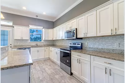 8283 Calle Mio, Navarre, FL 32566 - Photo 12