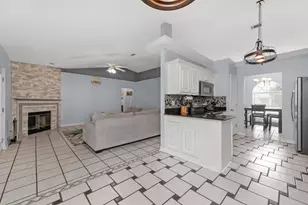 2706 Riverside Landing Dr, Navarre, FL 32566 - Photo 2
