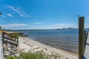 8253 Navarre Pkwy, Navarre, FL 32566 - Photo 32