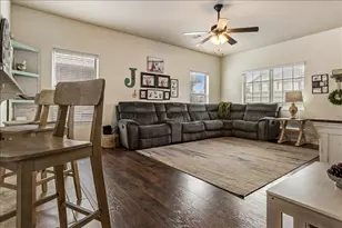 1760 Brantley Dr, Gulf Breeze, FL 32563 - Photo 4