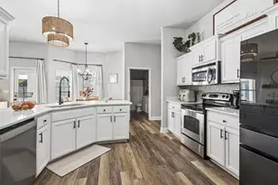 6693 Indian St, Navarre, FL 32566 - Photo 10