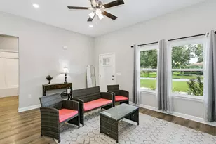 296 Park Ln, Crestview, FL 32536 - Photo 6