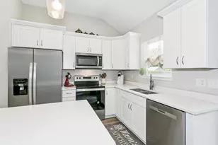 296 Park Ln, Crestview, FL 32536 - Photo 8