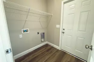 6635 Water St, Navarre, FL 32566 - Photo 16