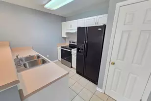 129 Noblat Dr, Mary Esther, FL 32569 - Photo 8