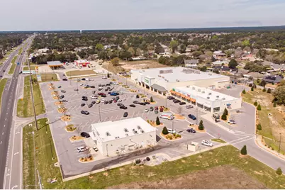 3393 SW U.S. 98 SW, Mary Esther, FL 32569 - Photo 30