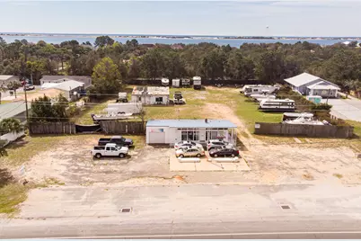 3393 SW U.S. 98 SW, Mary Esther, FL 32569 - Photo 28
