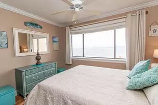 7453 Sunset Harbor Dr, Navarre, FL 32566 - Photo 20