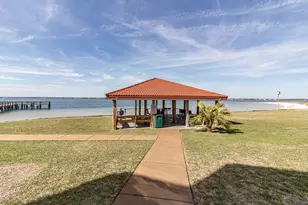 7453 Sunset Harbor Dr, Navarre, FL 32566 - Photo 32