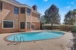 3327 Berkshire Ct, Pensacola, FL 32504 - Photo 6