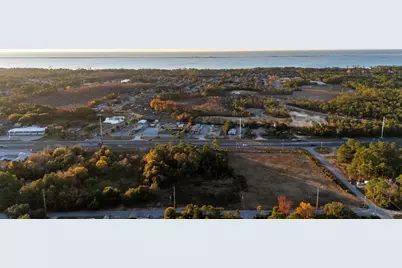 5199 Gulf Breeze Parkway, Gulf Breeze, FL 32563 - Photo 16