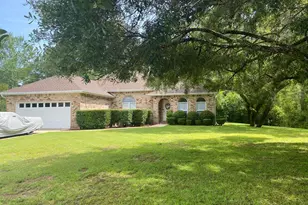 2360 Crescent Rd, Navarre, FL 32566 - Photo 2