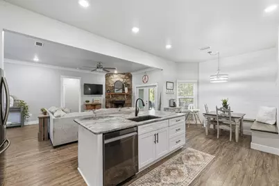 6808 Santa Clara Drive, Navarre, FL 32566 - Photo 14