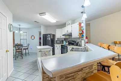 2824 Winners Circle Drive, Navarre, FL 32566 - Photo 16