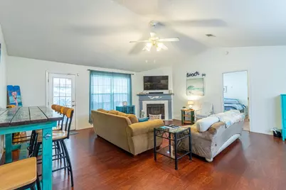 2824 Winners Circle Drive, Navarre, FL 32566 - Photo 10
