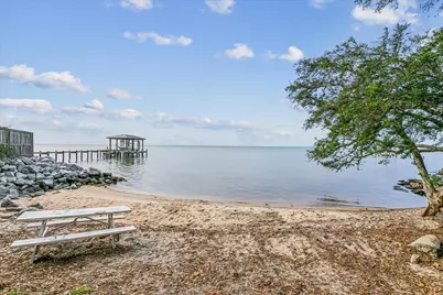 1911 Ladybird Lane, Gulf Breeze, FL 32563 - Photo 44