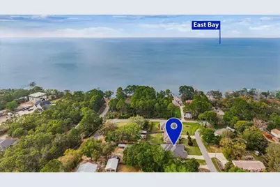1911 Ladybird Lane, Gulf Breeze, FL 32563 - Photo 48
