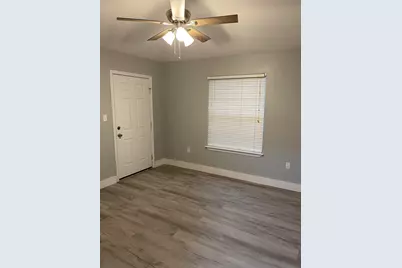 7482 Autumn Trace Boulevard, Navarre, FL 32566 - Photo 8