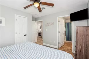 7476 Sunset Harbor Dr, Navarre, FL 32566 - Photo 12