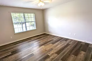 1822 Brooke Beach Dr, Navarre, FL 32566 - Photo 16