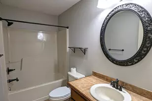 1822 Brooke Beach Dr, Navarre, FL 32566 - Photo 18