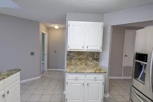 9475 Pine Lily Ct, Navarre, FL 32566 - Photo 8