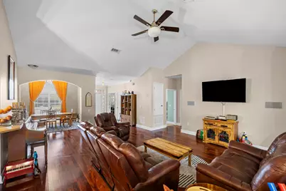 3504 Topaz Circle, Navarre, FL 32566 - Photo 8