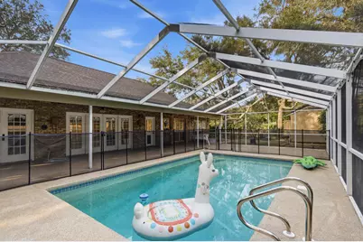 2437 W Bayshore Road W, Gulf Breeze, FL 32563 - Photo 32