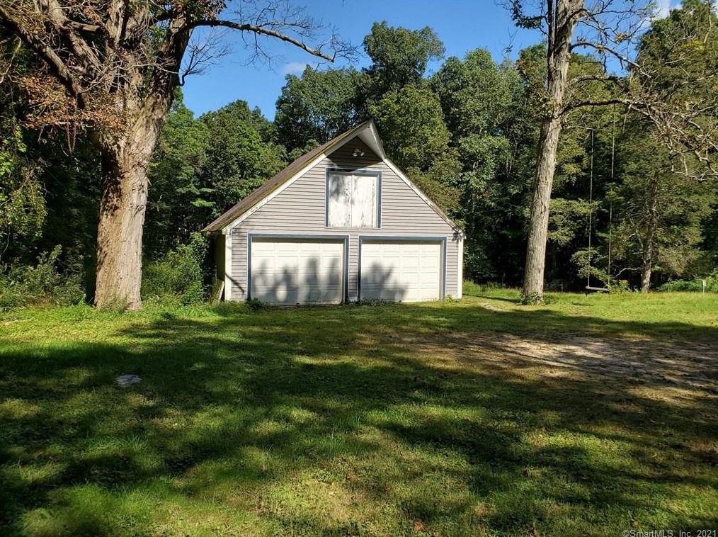 621 Route 148, Deep River, CT 06419