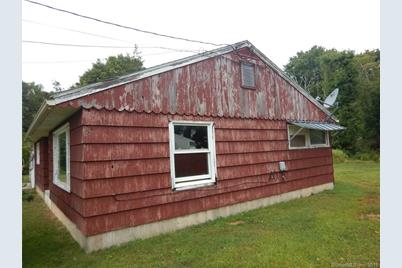 16a Stony Point Rd Clinton Ct 06413 Mls 170247980 Coldwell