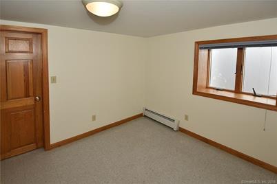 161 W Shore Rd Ellington Ct 06029 Mls 170249058 Coldwell Banker