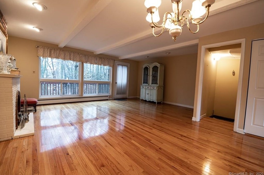 114 Worth Ave, New Haven CT 06518-3405 exterior