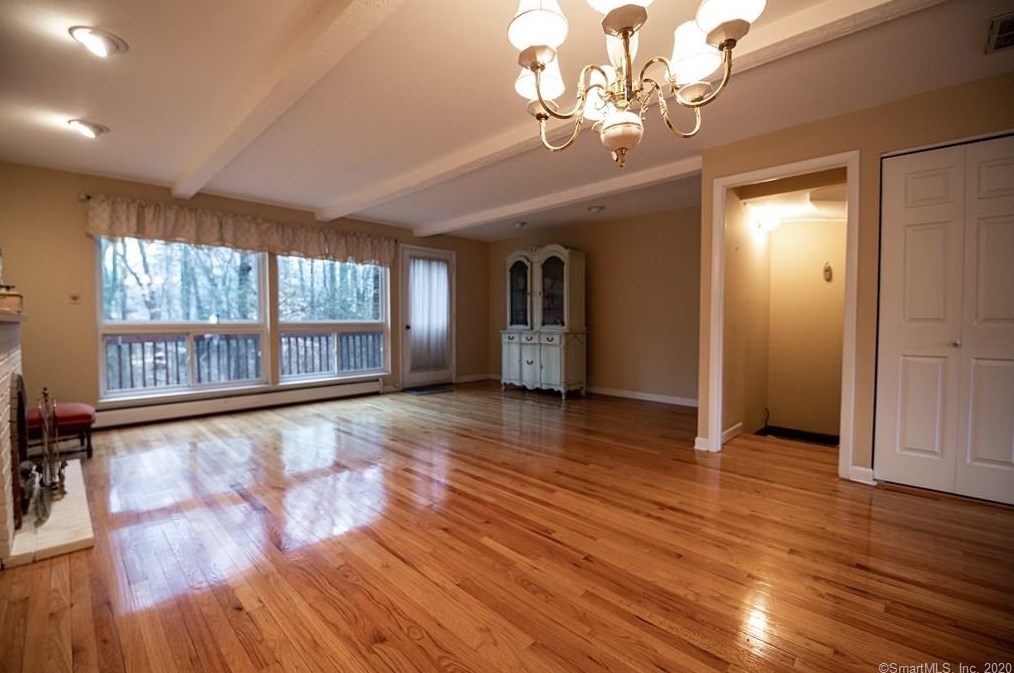 114 Worth Ave, New Haven CT 06518-3405 exterior