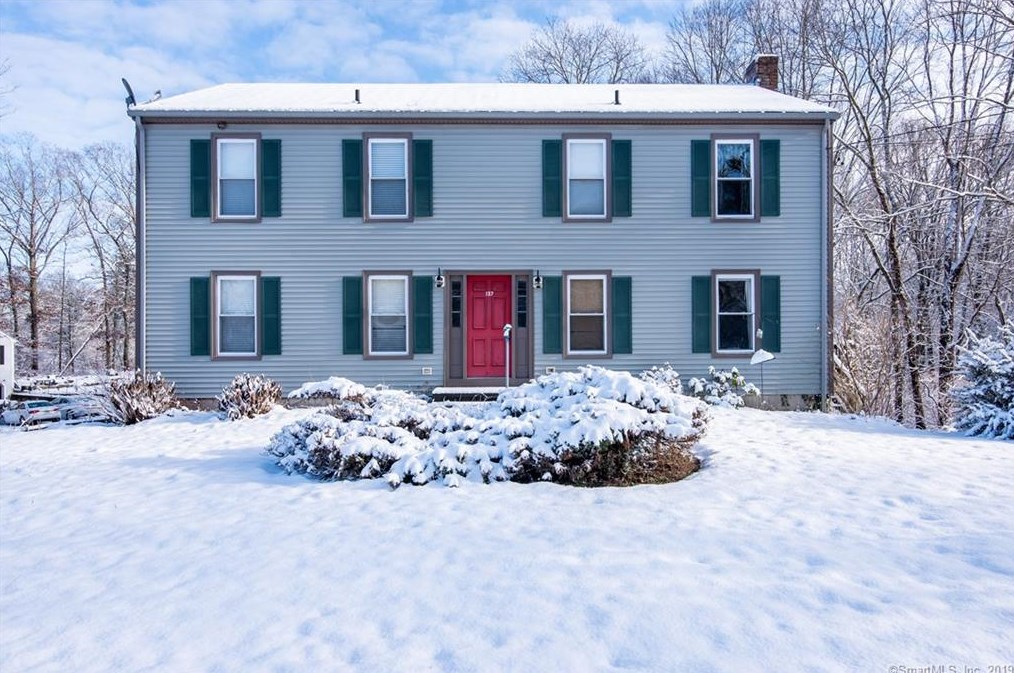 135-137 West Bridge St, Deep River, CT 06417