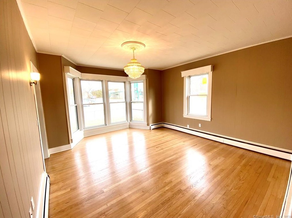 33 Railroad Ave Plainfield Ct 06374 Mls 170267343 Coldwell
