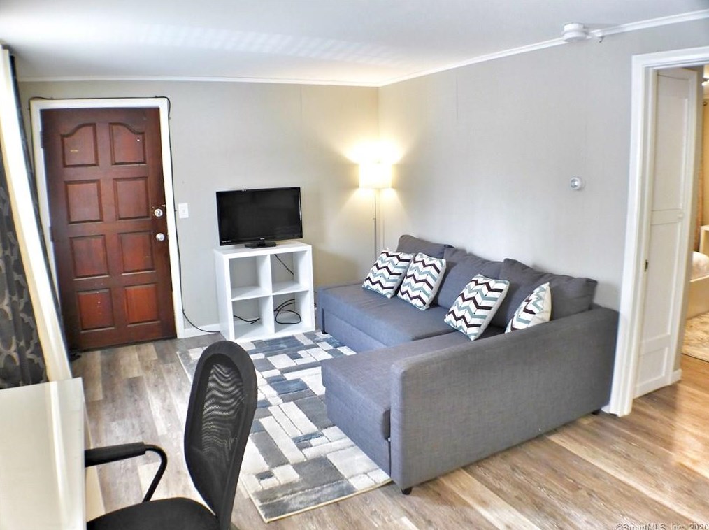 611 Middle Turnpike, Storrs Mansfield, CT 06268