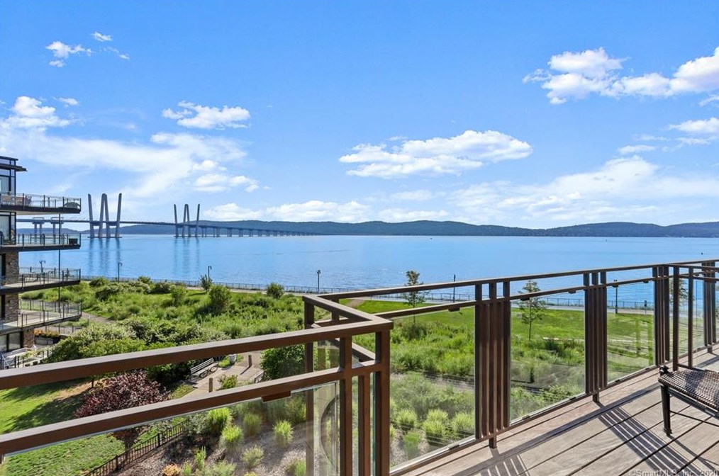 45 Hudson View Way #402, North Tarrytown, NY 10591