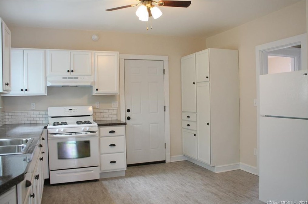 108 Union Ave #2, New Haven, CT 06516