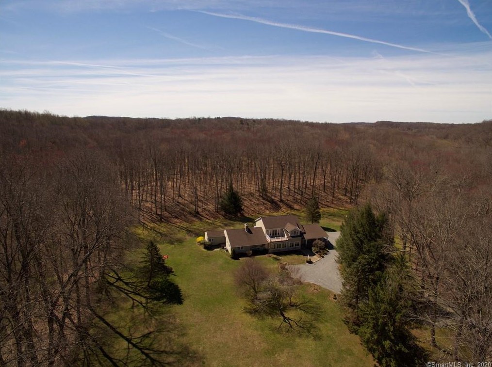 194 Simpaug Tpke, West Redding, CT 06896-1202