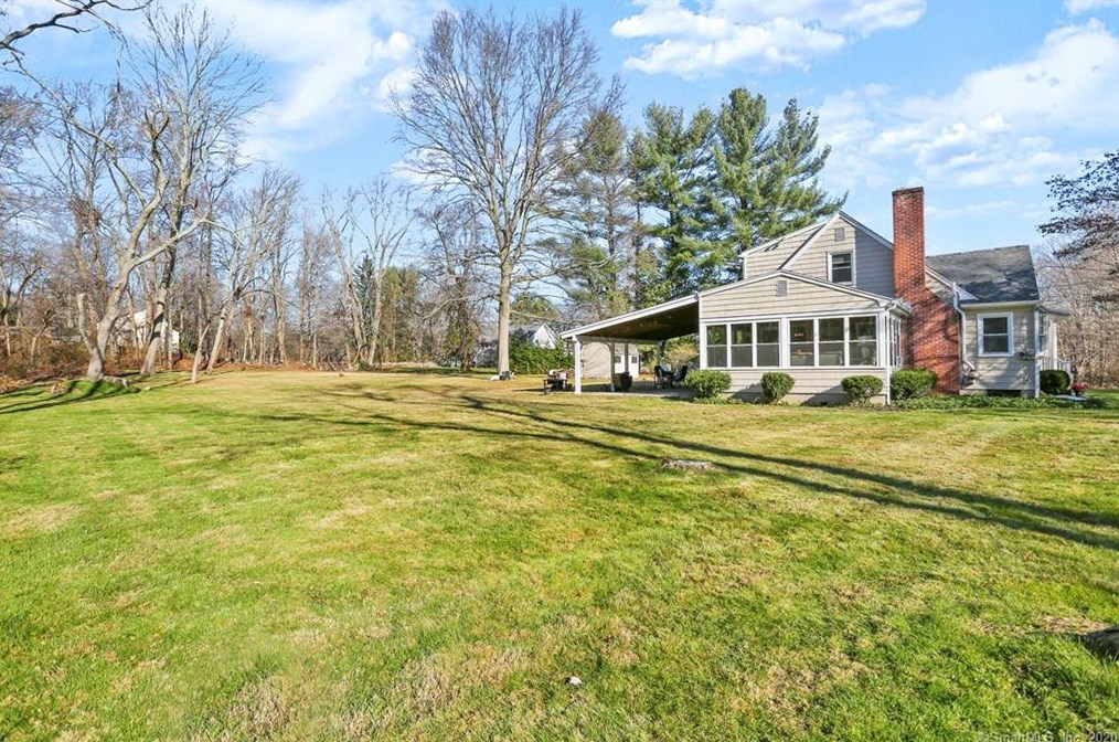 10 Stephen Mather Rd, Norwalk, CT 06850