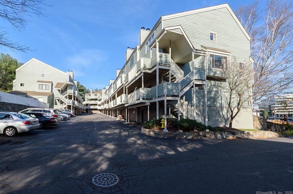 3 Oakwood Ave #a8, Norwalk, CT 06850