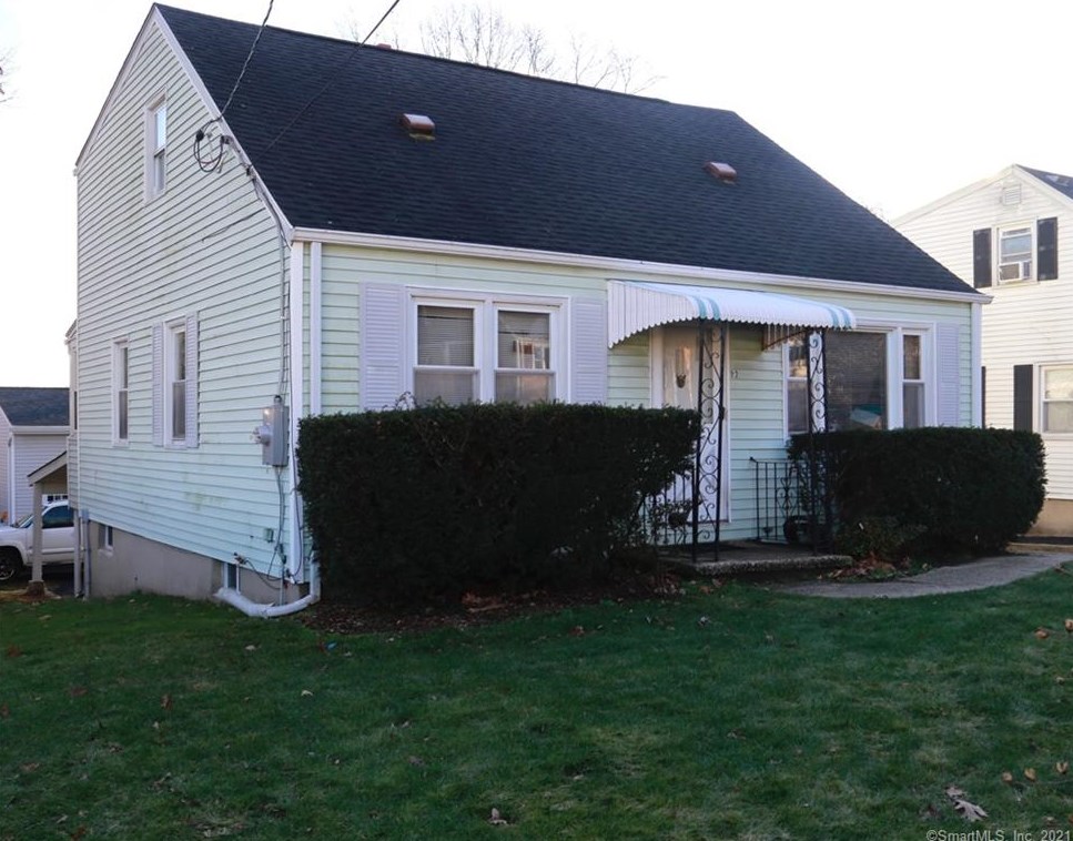 27 Winter St, Stamford, CT 06905